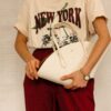 Κοντομάνικο T-Shirt με στάμπα NEW YORK CHERRY